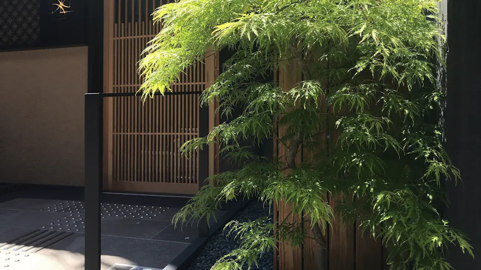 Shikishiki Higashiyama