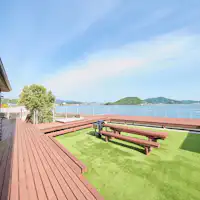 바닷바람이 상쾌한 테라스