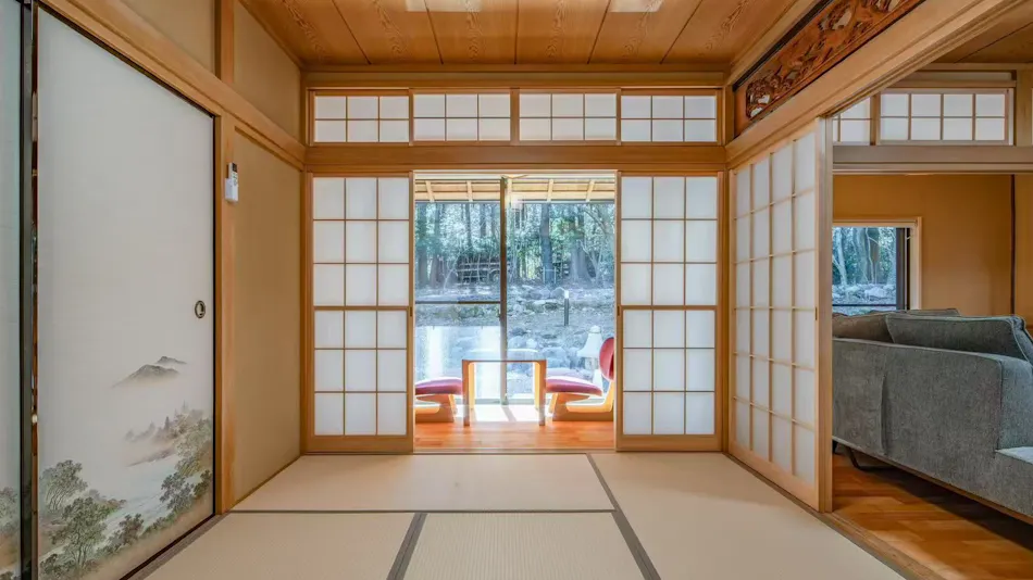 Miyabi Sengokuhara