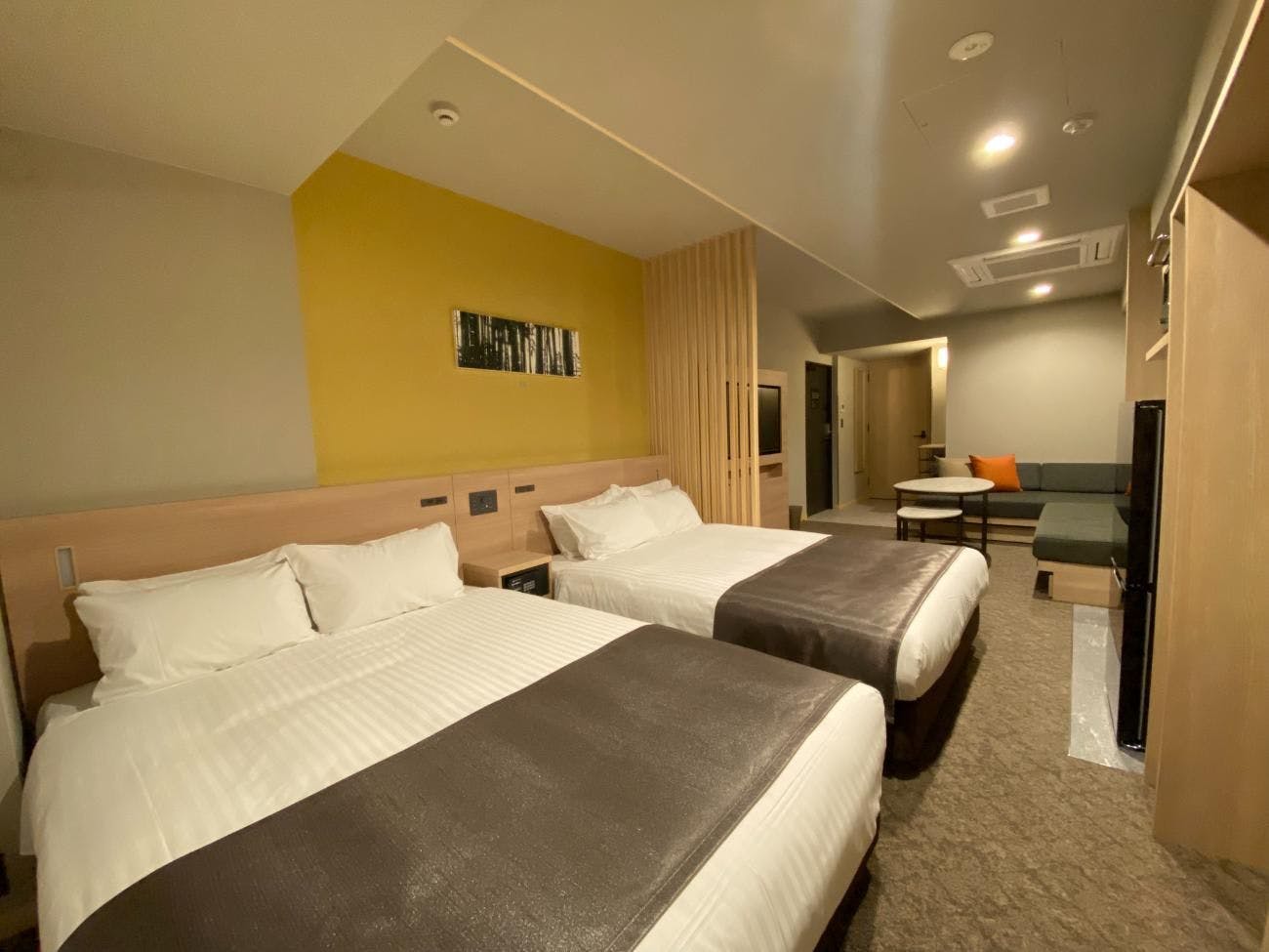 Premium Apart MONday Kyoto Gojo