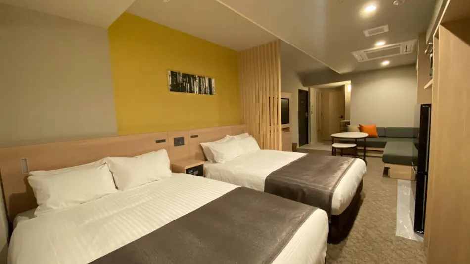 Premium Apart MONday Kyoto Gojo