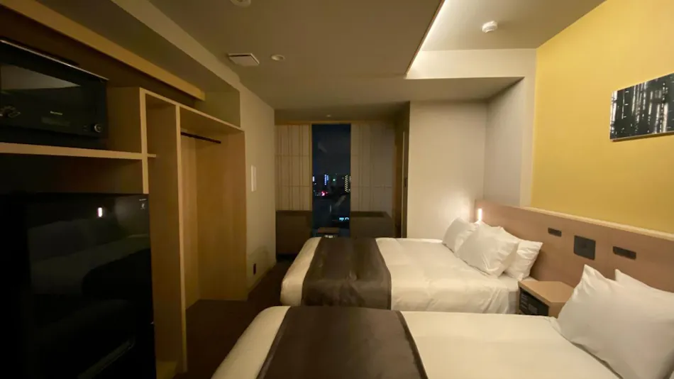 Premium Apart MONday Kyoto Gojo