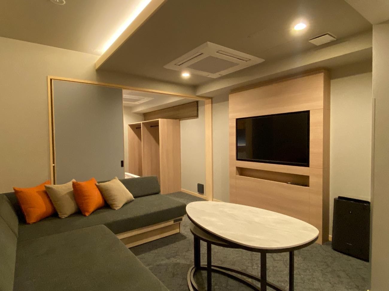 Premium Apart MONday Kyoto Gojo