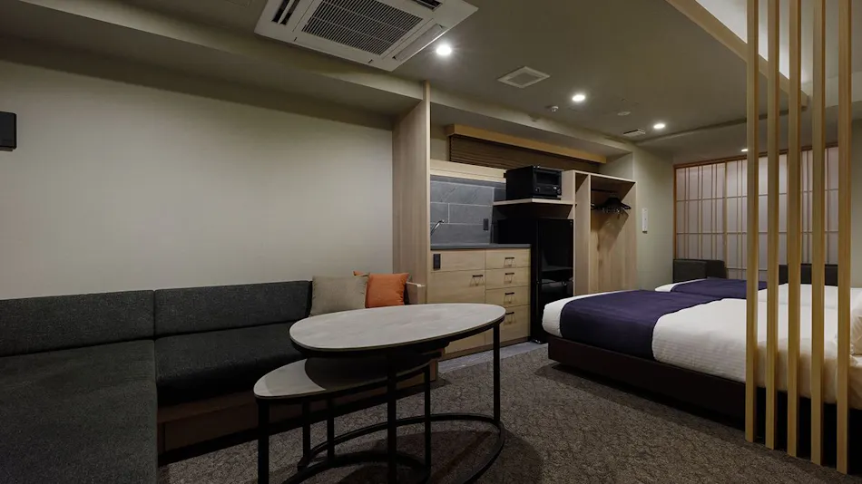Premium Apart MONday Kyoto Gojo
