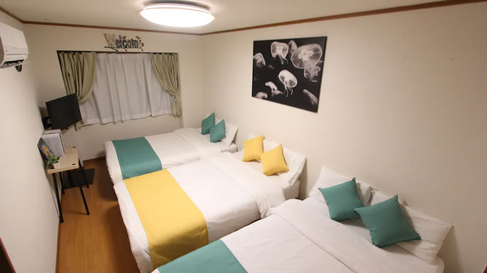 LUANA Hotel in Nishiki