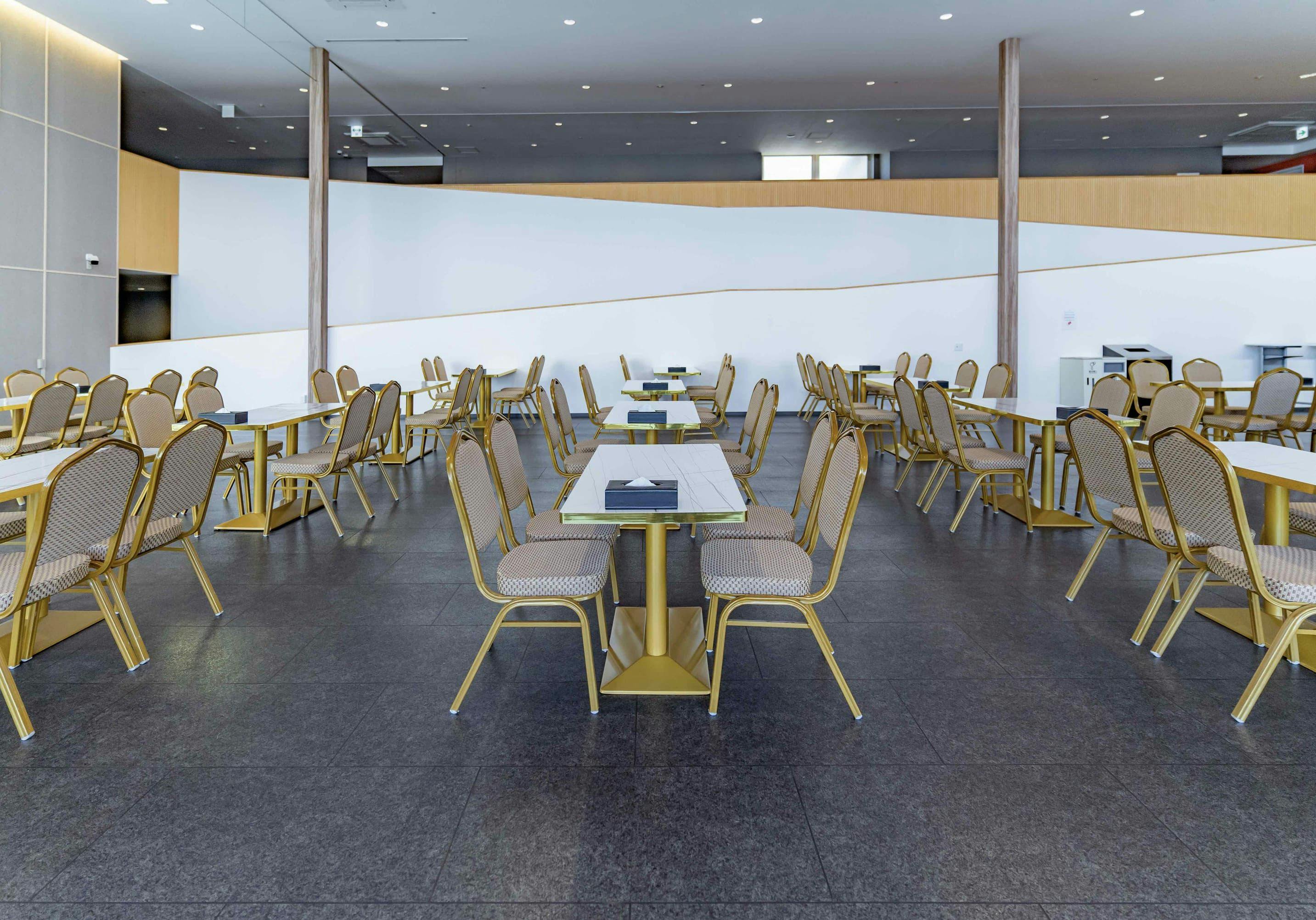 โรงแรม_ห้องอาหาร (เปิดให้บริการเฉพาะช่วงเช้า)