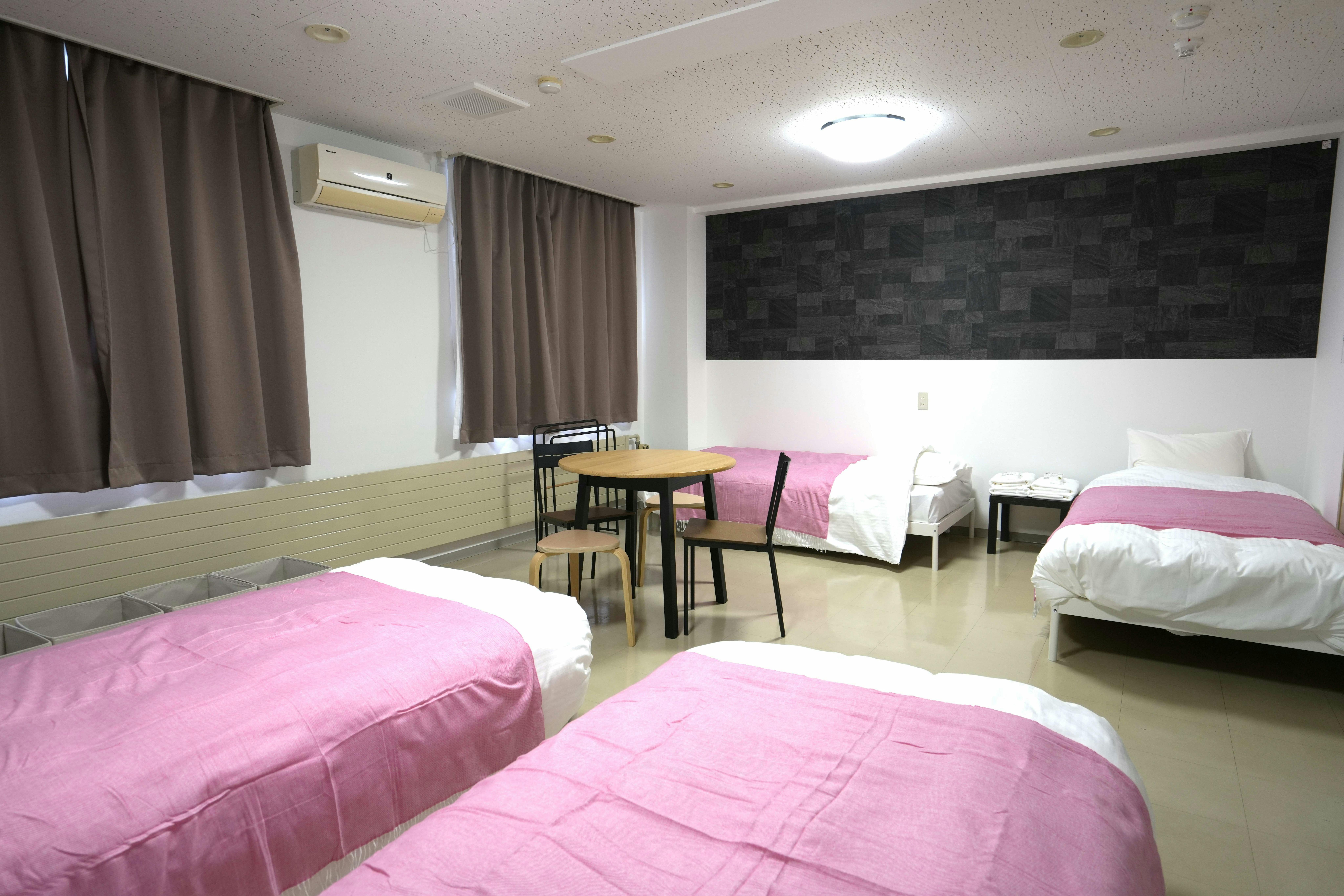 HOTEL Reise Basis