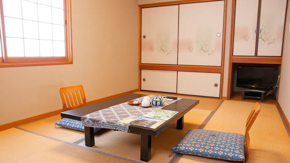 Shikino Accommodation KAKU