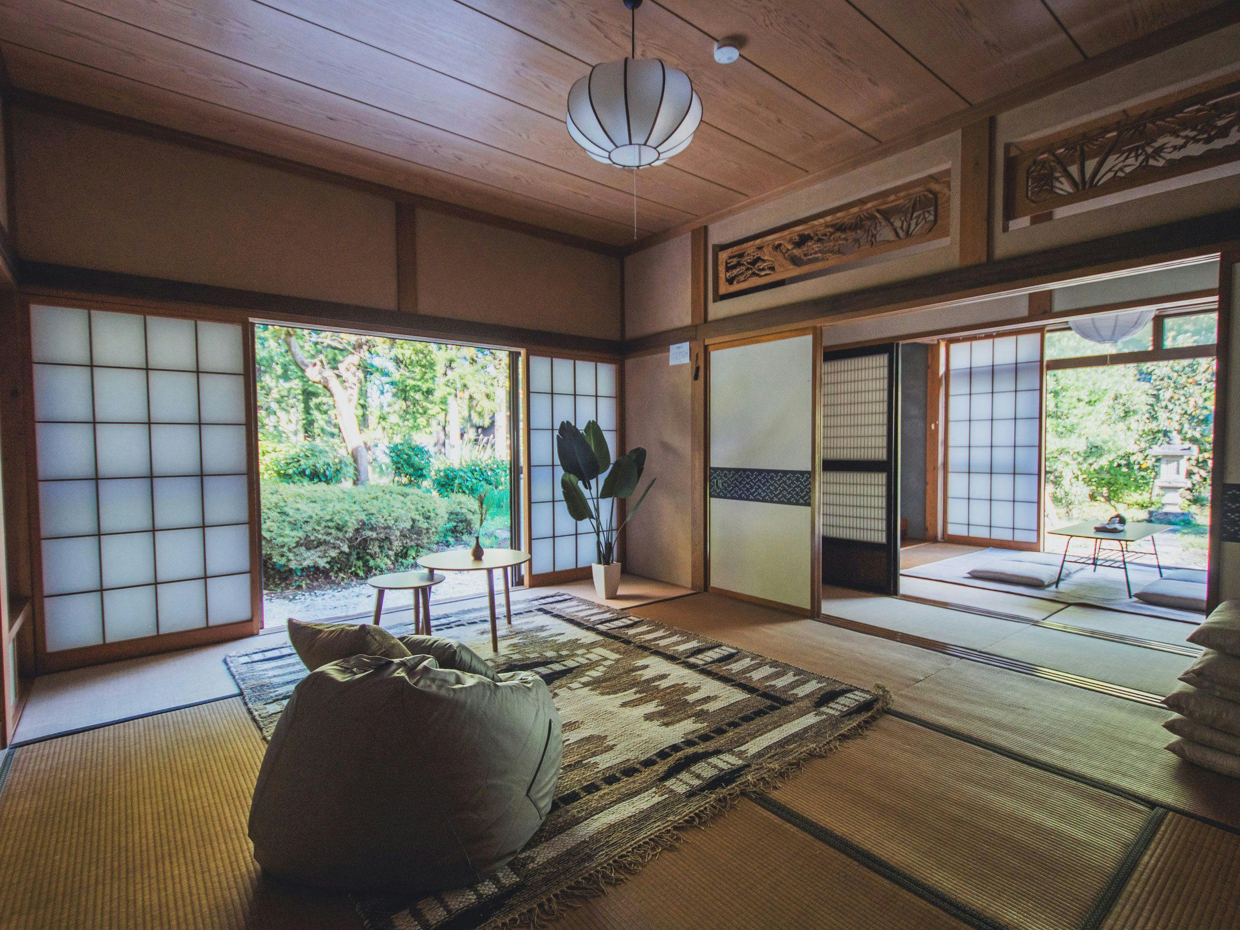 AKIYATO Active Art Hotel