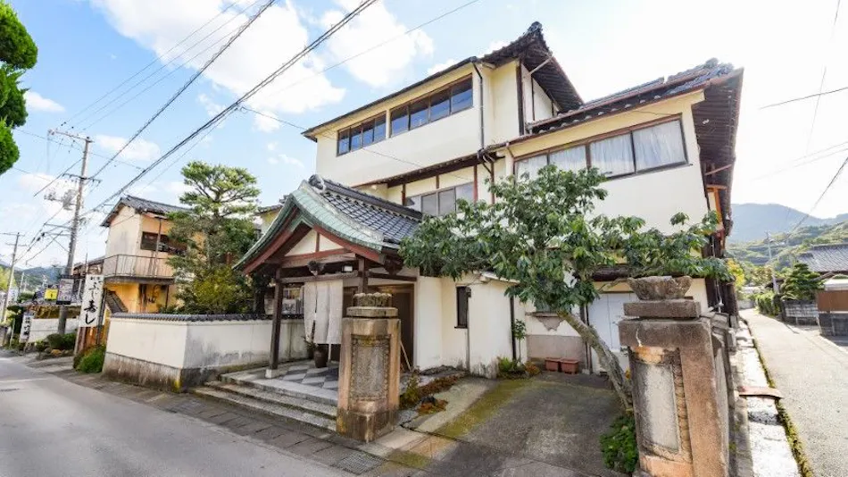 Kawatana Onsen Ryokan Kotengu
