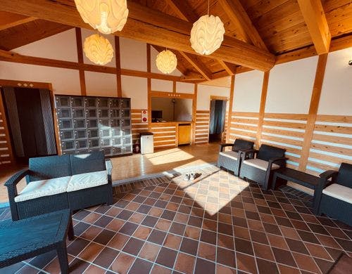 湯の華温泉のロビーです