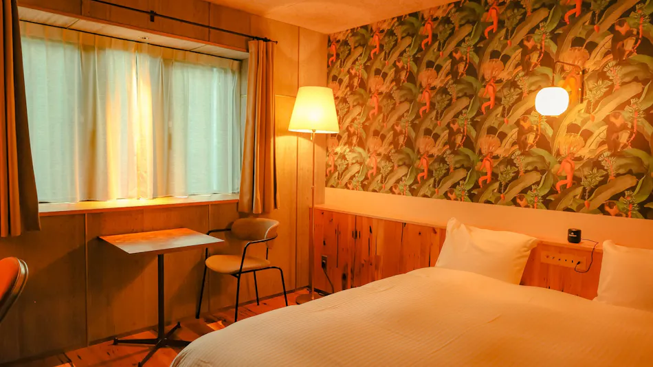 HOTEL PARADISO