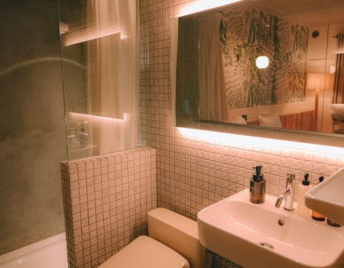 シャワールーム