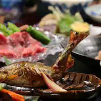 【อาหาร】 ภาพตัวอย่างมื้อเย็น