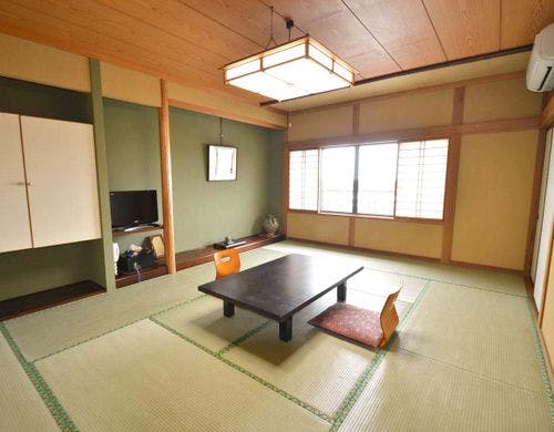 *客室一例：客室は和室。