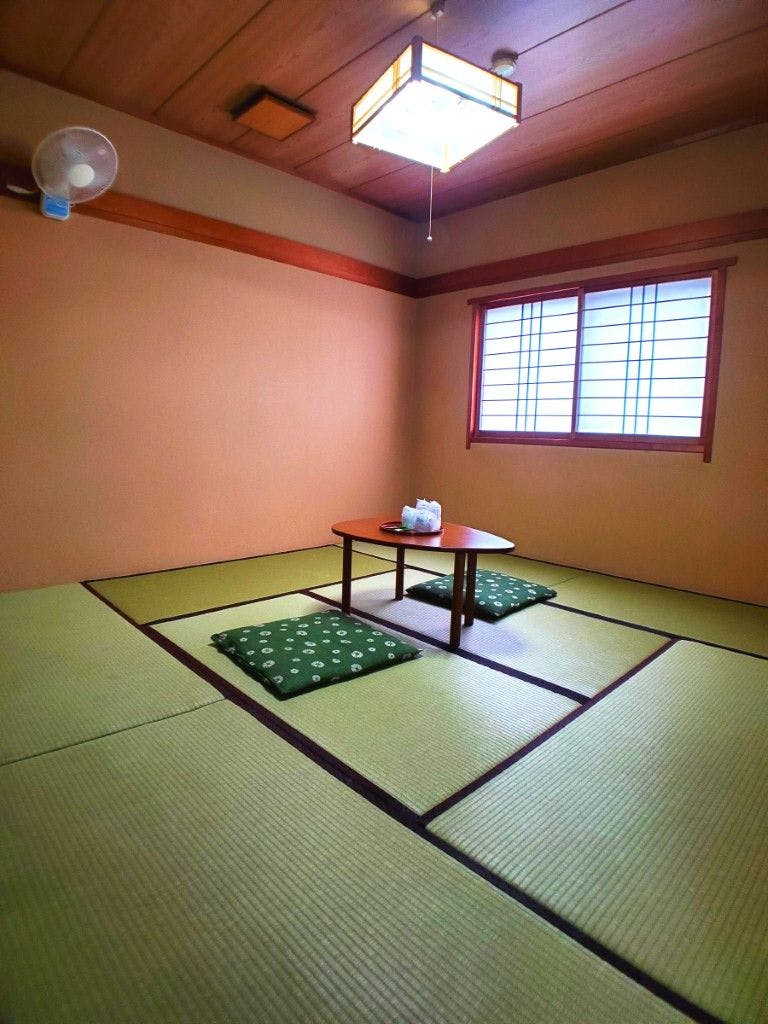 Petit Hotel New Hifumi