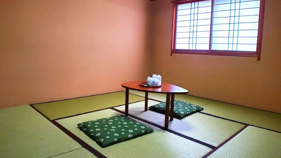 Petit Hotel New Hifumi