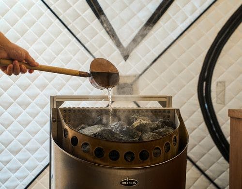 ロウリュウも可能です