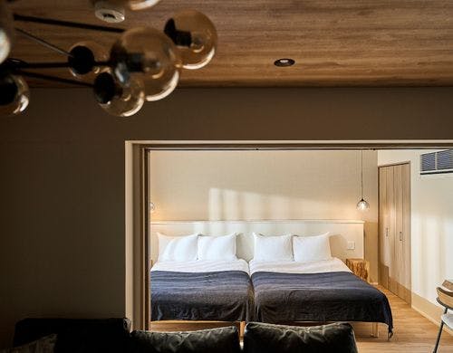 テラスに面した寝室