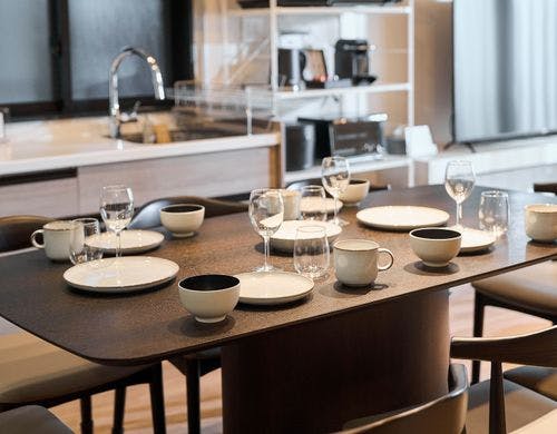 各種食器も揃ってます