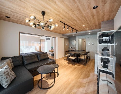 ゆっくり過ごせるモダンで快適な空間