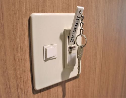 差し込み式主電源