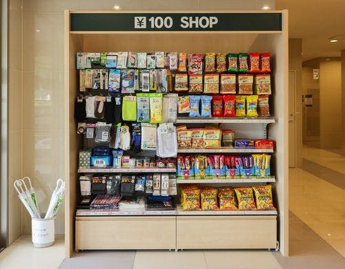 100円ショップ