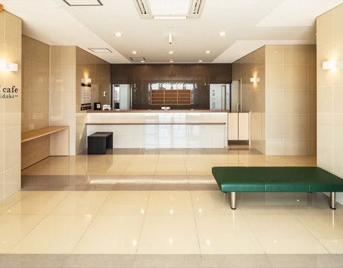 フロント・ロビー