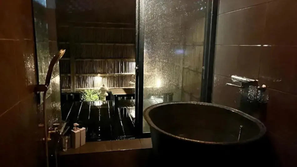 Traditional Japanese Inn Goemon