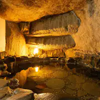 ออนเซ็นถ้ำ