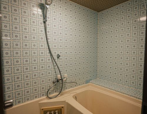 バスルーム（ツインルームトイレバス別）