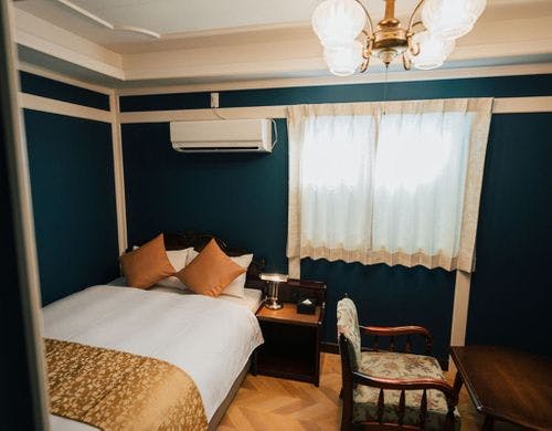 ダブルルーム-Vienna Blue-