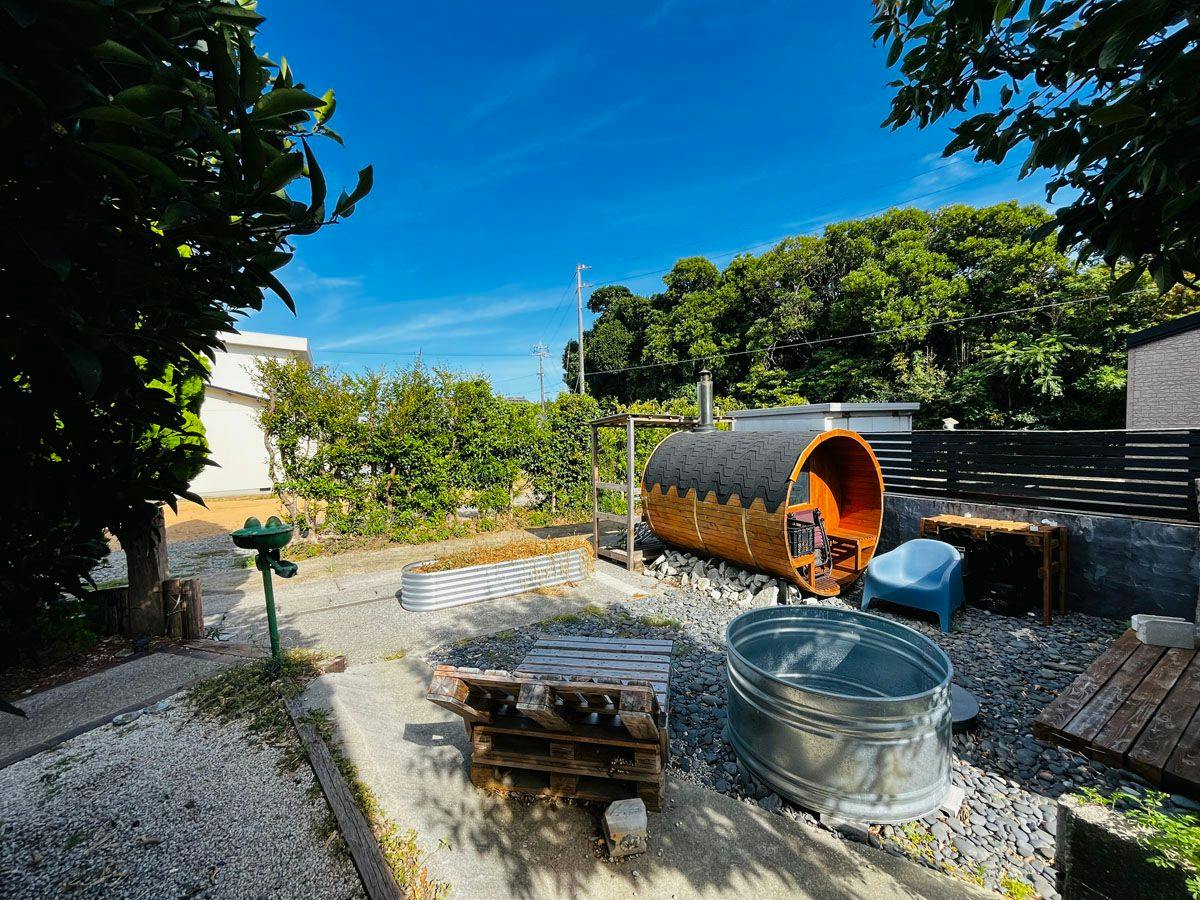 Tiện nghi_Barrel sauna và bể nước lạnh