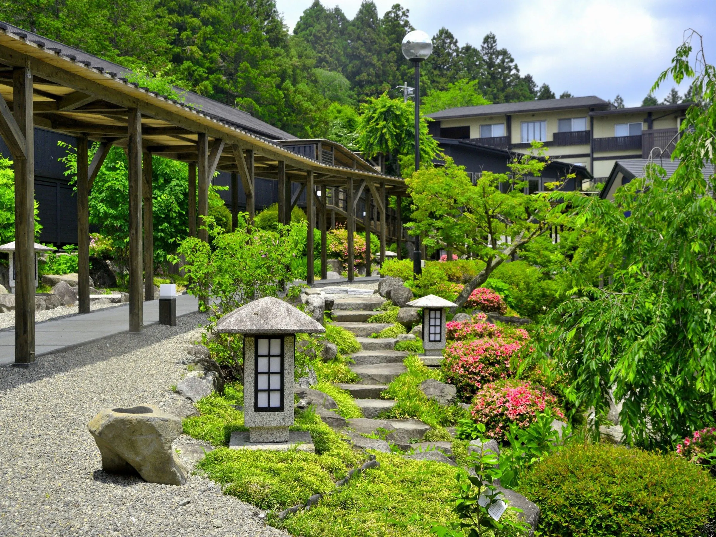 山屋蒼月