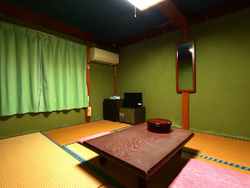 ห้องพักสไตล์ญี่ปุ่นขนาด 6 เสื่อทาทามิ