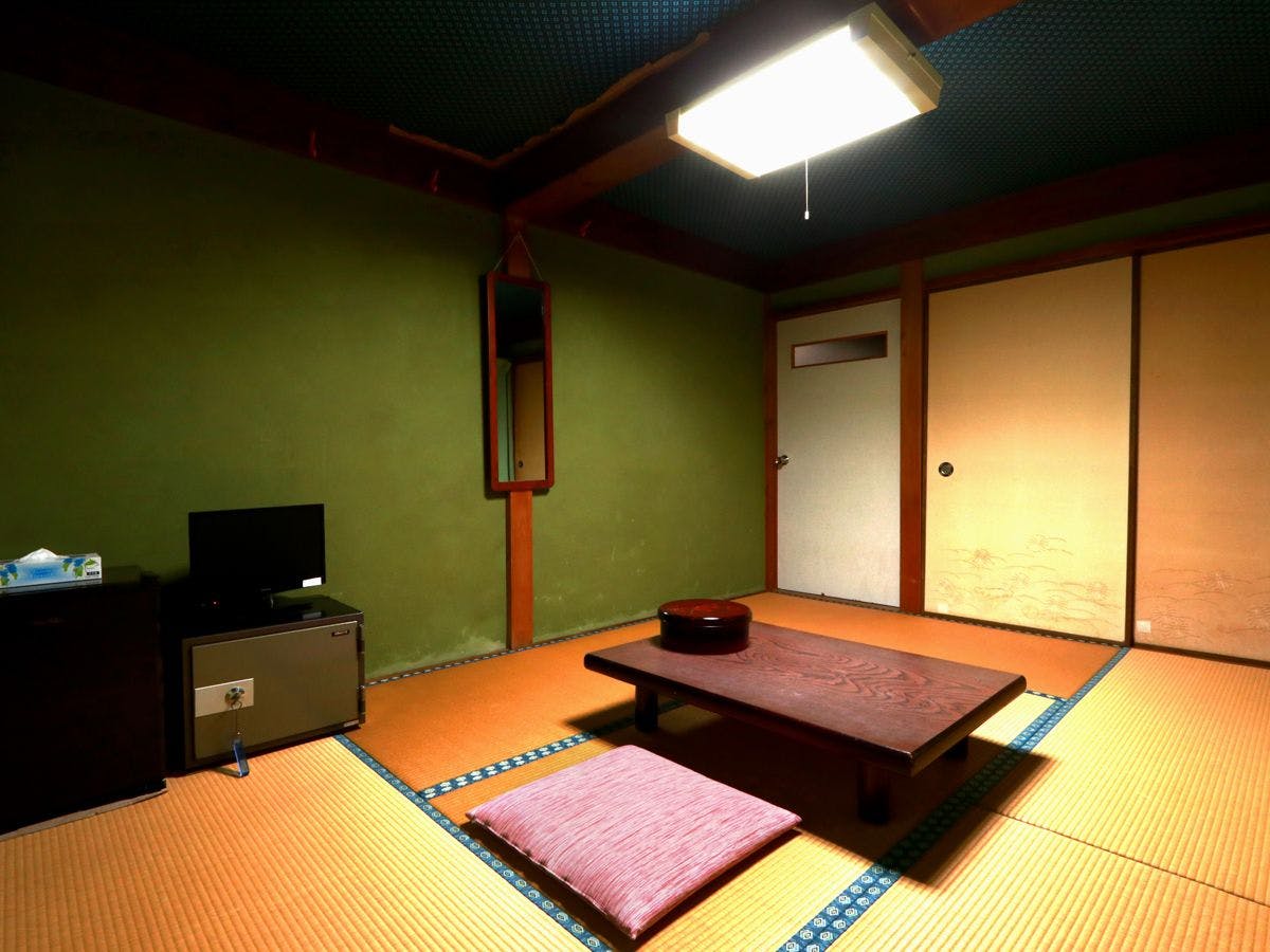 ห้องพักสไตล์ญี่ปุ่นขนาด 6 เสื่อทาทามิ