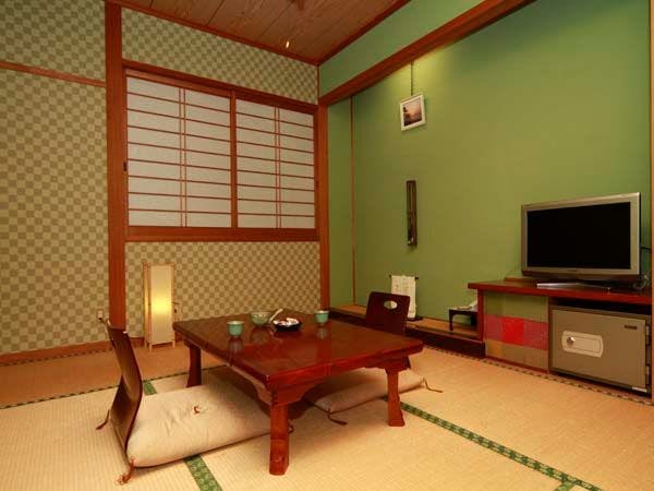 ห้องเสื่อทาทามิขนาด 6 เสื่อ