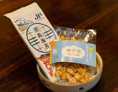 お部屋にはおつまみのご用意もございます