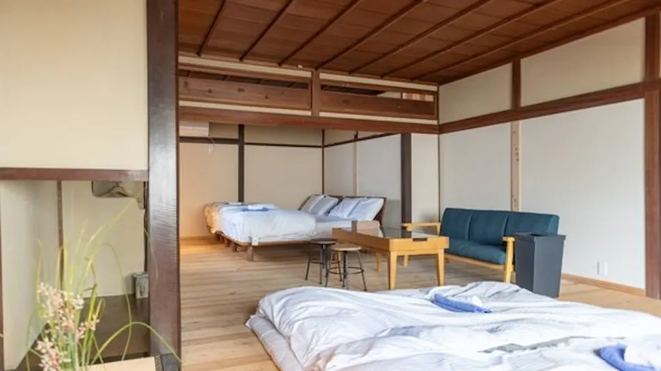 Sasayama Castle Town Guesthouse inosica