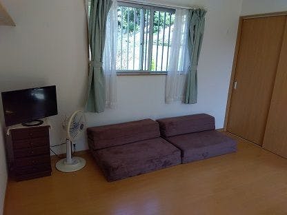 Please use it as a sofa or mattress.