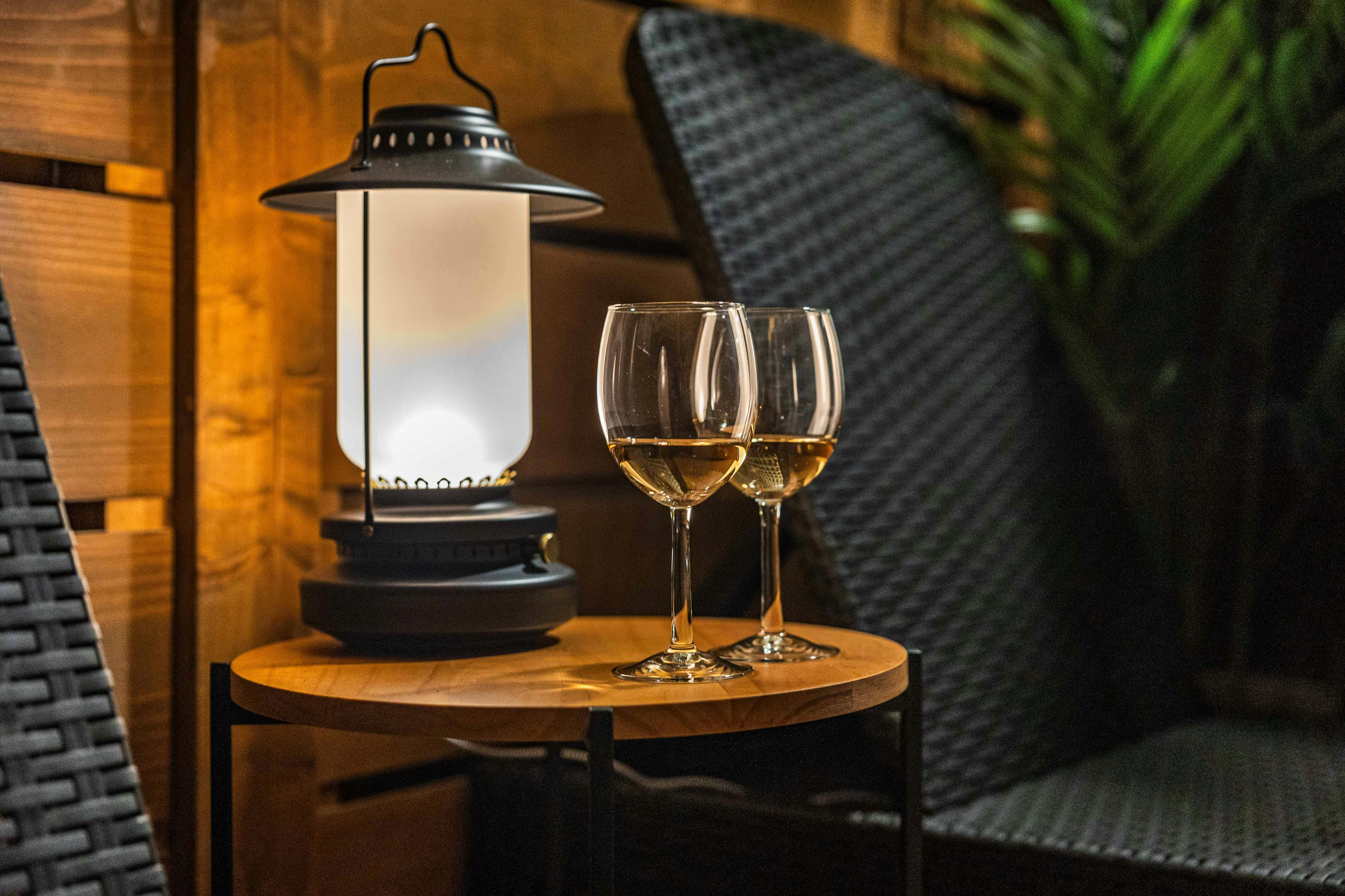 Pemandian semi terbuka