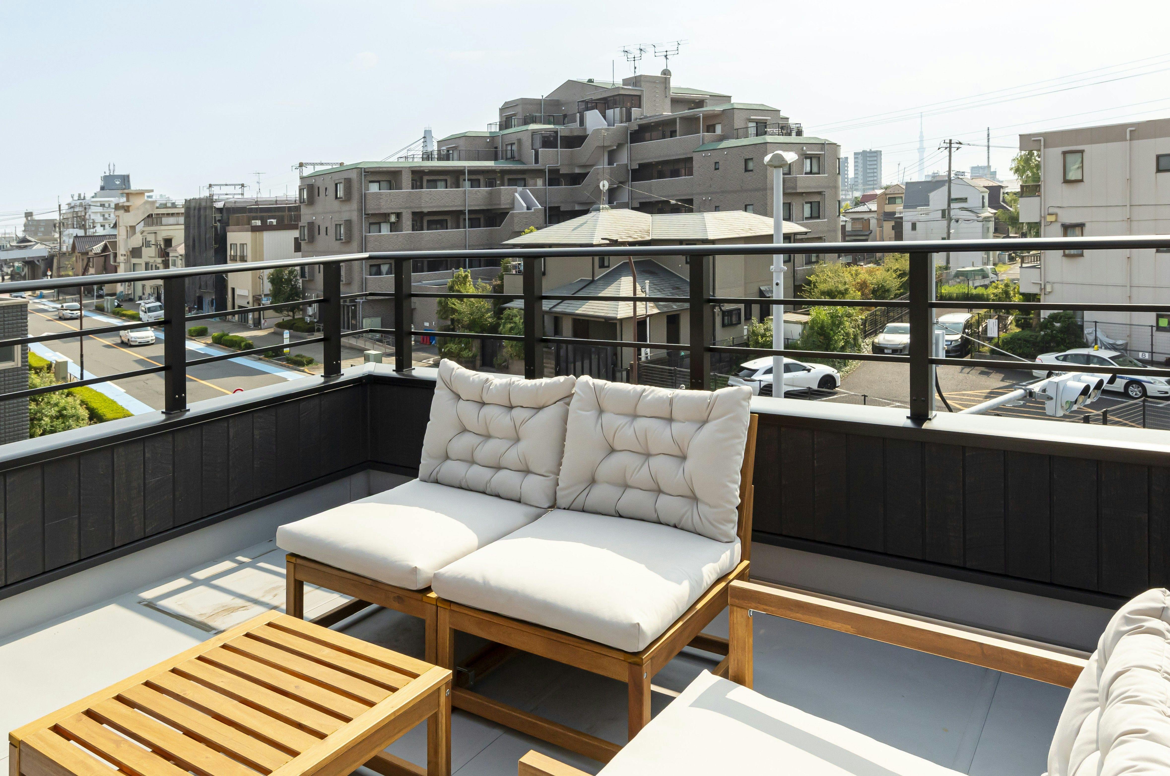 ดาดฟ้า_กลางวัน