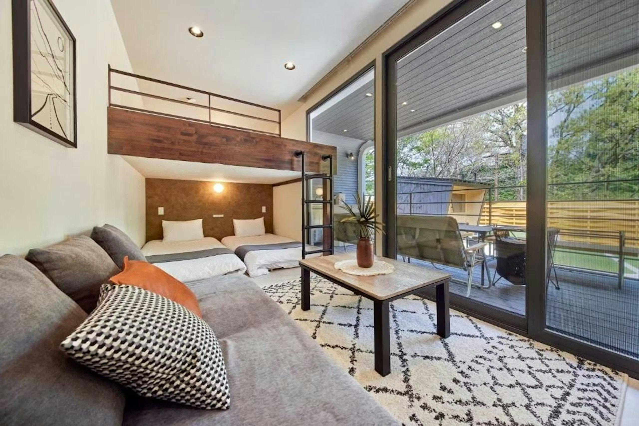 IZA GLAMPING Chihayaakasaka Village