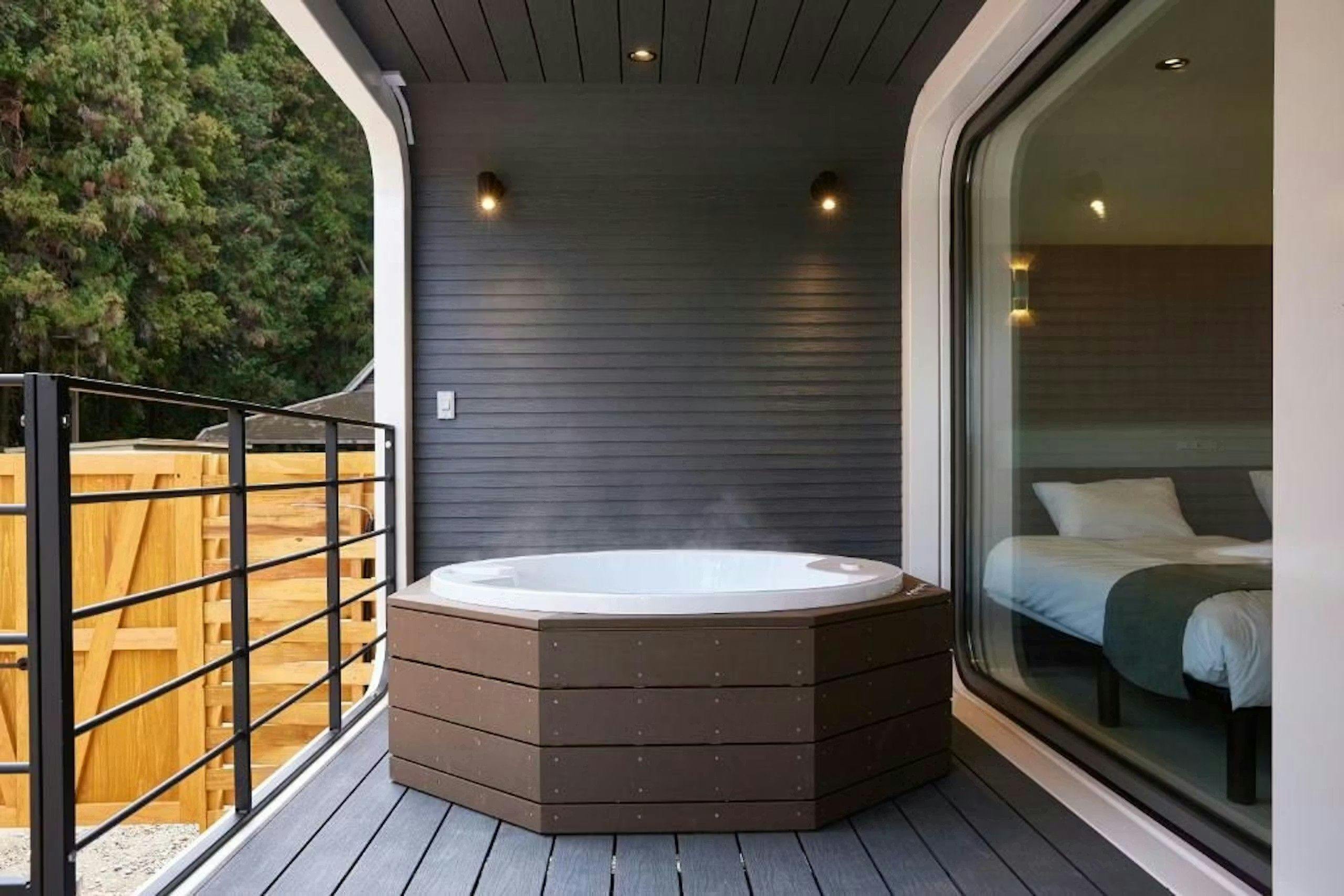 IZA GLAMPING Chihayaakasaka Village