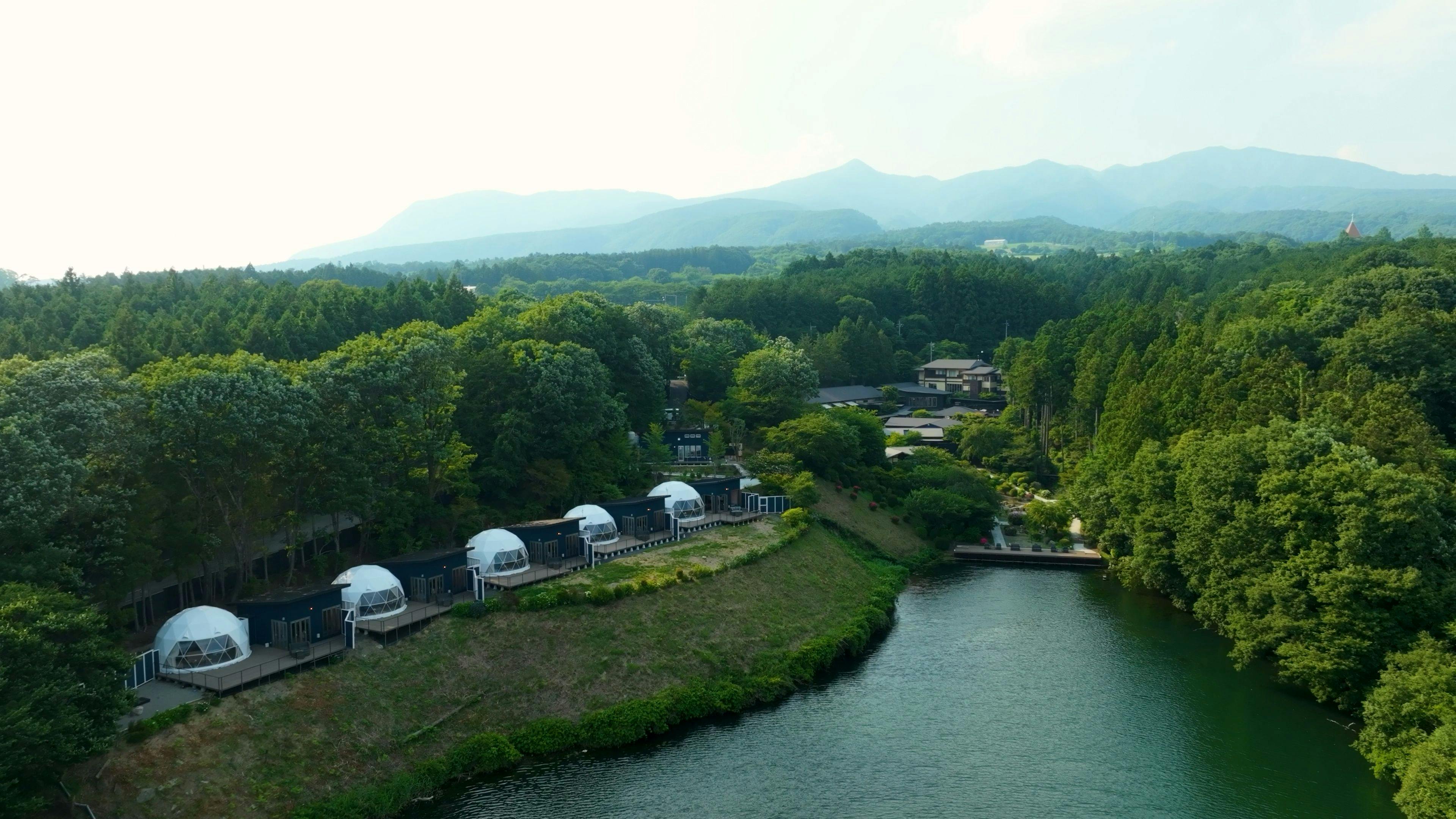 Glamping Area: Water, Wind, and Moon