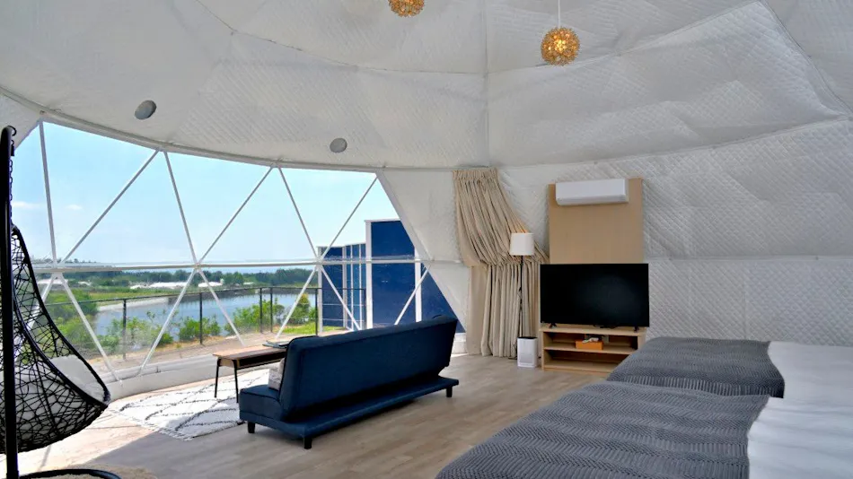 Glamping Area: Water, Wind, and Moon