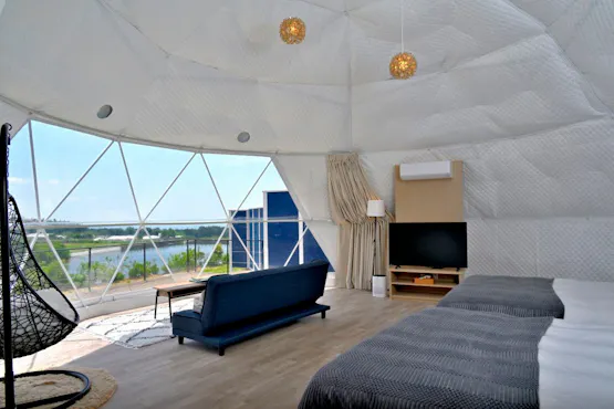 เต็นท์โดมขนาด 7 ม. ประเภทดีลักซ์ (ภายใน)