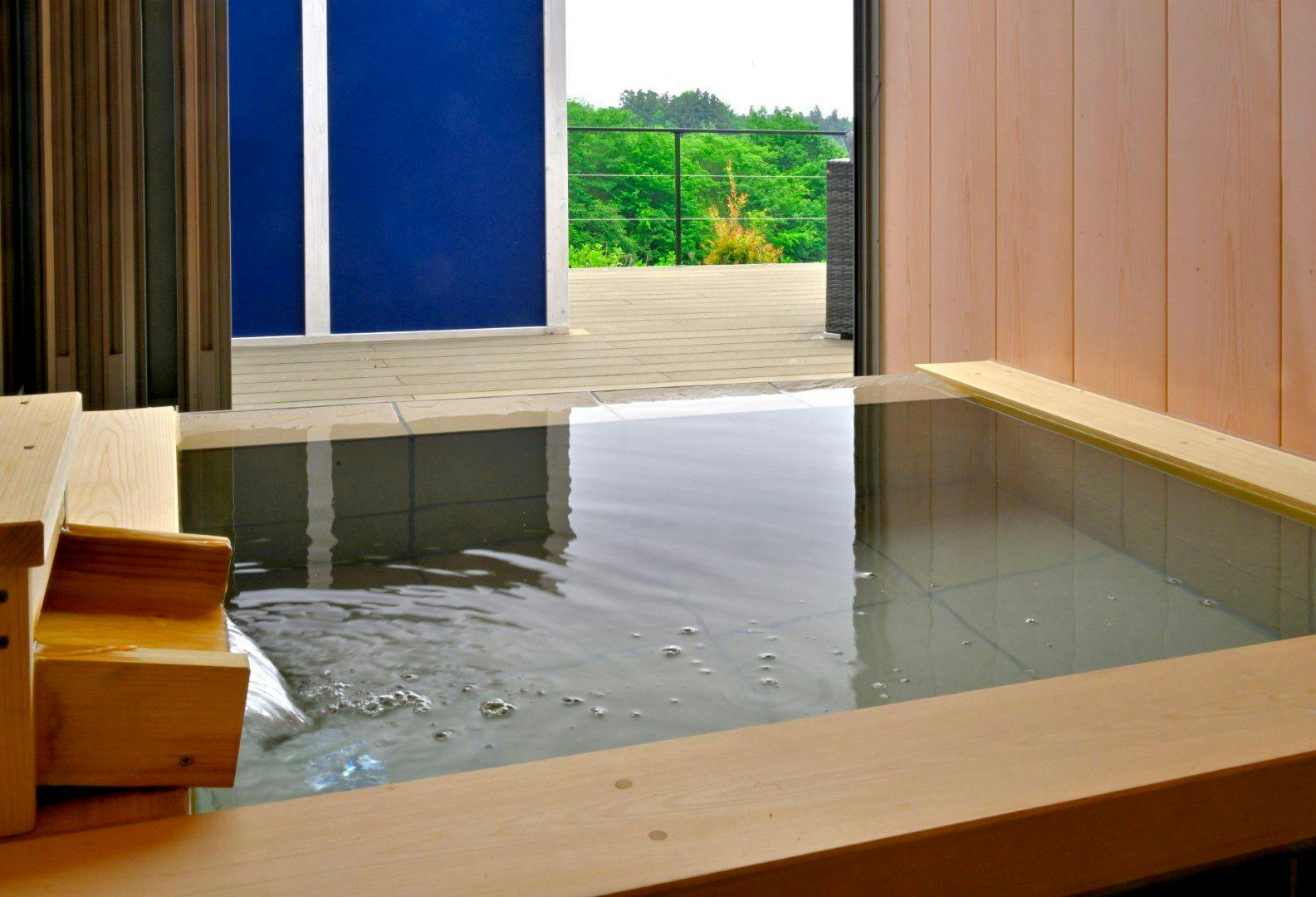 Glamping Area: Water, Wind, and Moon