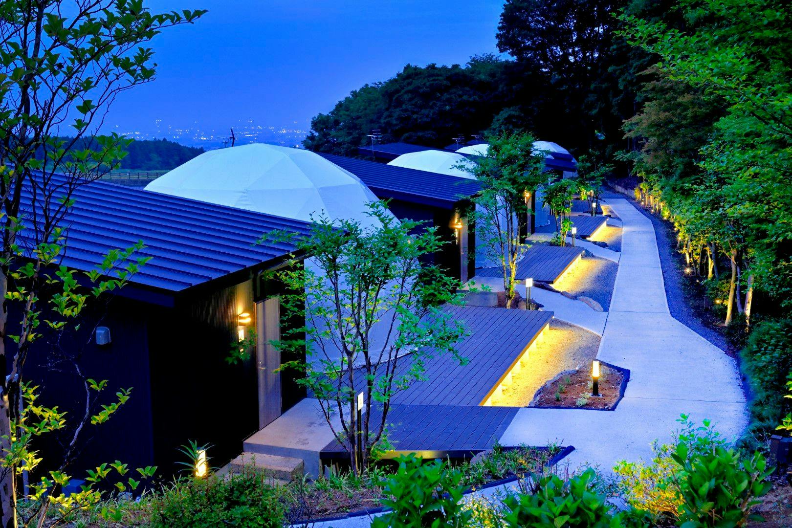 Glamping Area: Water, Wind, and Moon