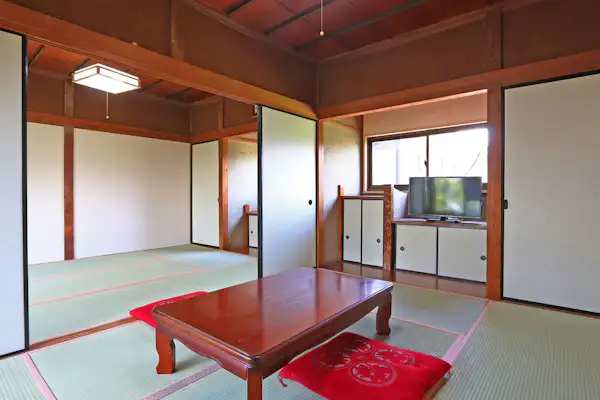 Kamar tipe 2 ruangan*